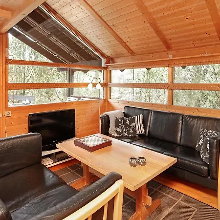 Dom wakacyjny Three-bedroom Holiday In 5 Ålbæk